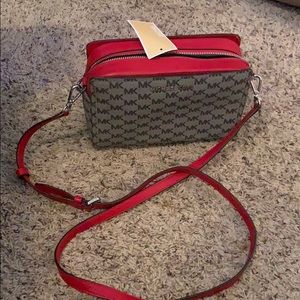 Brand New Michael Kors Women’s Purse